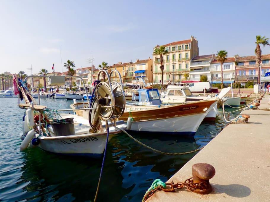 Bandol Roc Beach Vue Mer Grand T3 Face A La Plage Avec Parking Kültér fotó